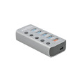 Hub USB 3.2 Gen 1 avec 4 ports + 1 port de chargement rapide + 1 port USB-C PD 3.0 avec interrupteur et voyant Delock