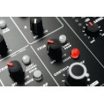 2 voies analogique, 2 préamps phono ALLEN & HEATH