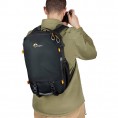 BP 150 Noir Trekker Lite LowePro