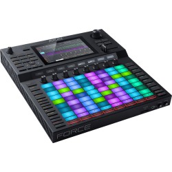 FORCE 8x8 pads 8 potentiomètres ecran 7pouces AKAI PROFESSIONAL